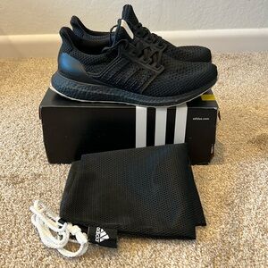*RARE Adidas Ultraboost 1.0Black/Black/White Road Running Shoes Men’s Size 9.5